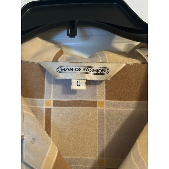 GUC Man of Fashion Short Sleeve Button Down Shirt 100% Silk Size Large - Picture 2 of 5